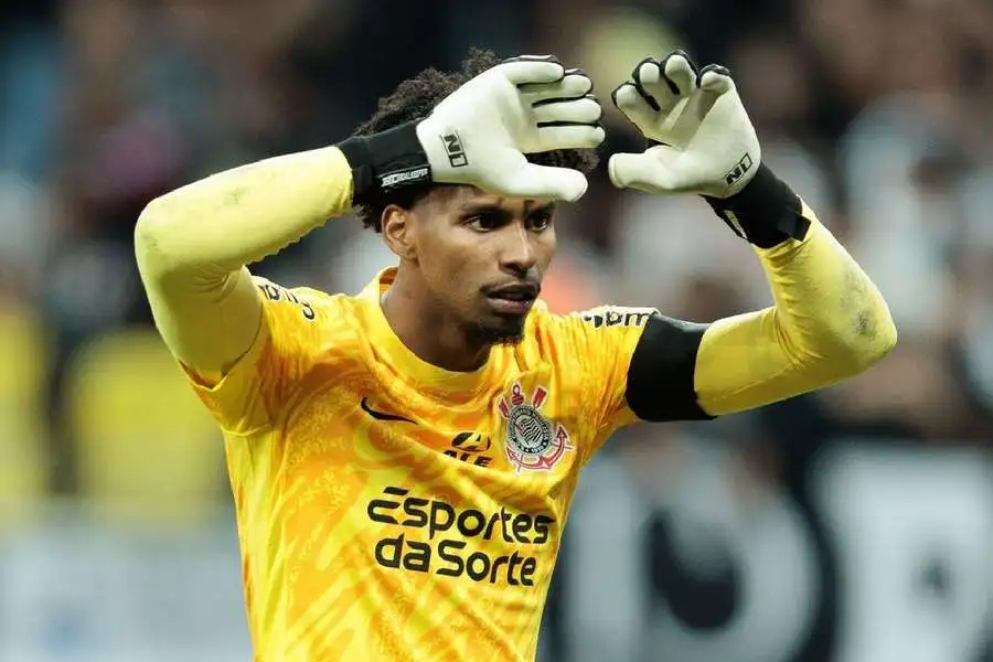 Hugo Souza, goleiro do Corinthians