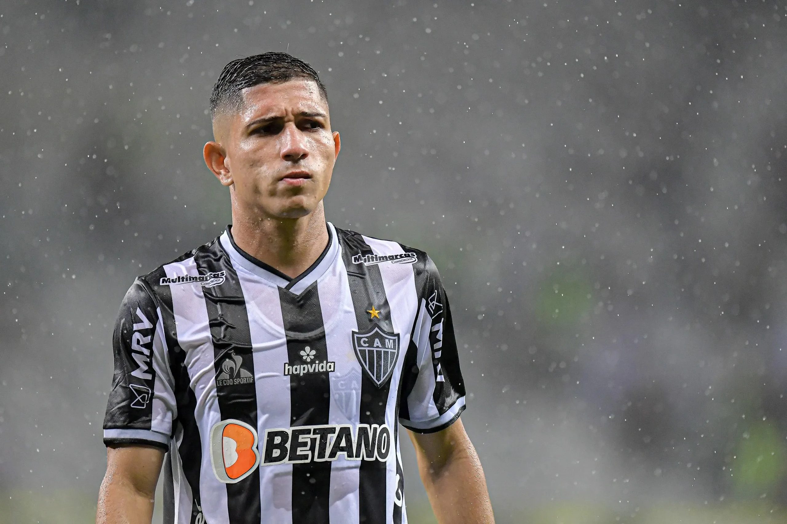Savarino fala sobre a saída do Atlético-MG