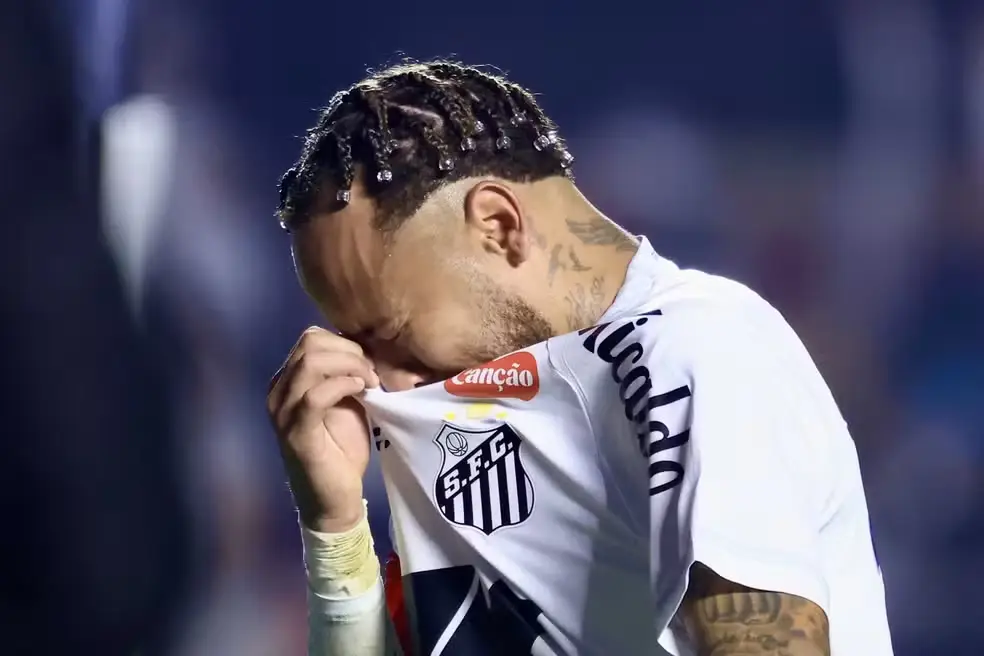 Neymar chorando